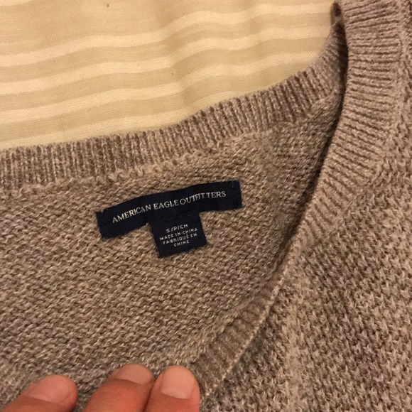 American Eagle Outfitters Sweater - Picture 6 of 7
